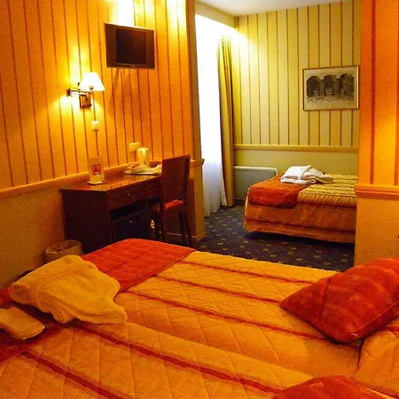 Poussin Hotel Parigi