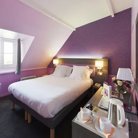Poussin Hotel Paris