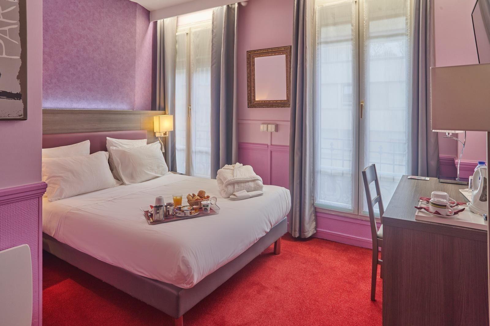 Hotel Poussin Parigi